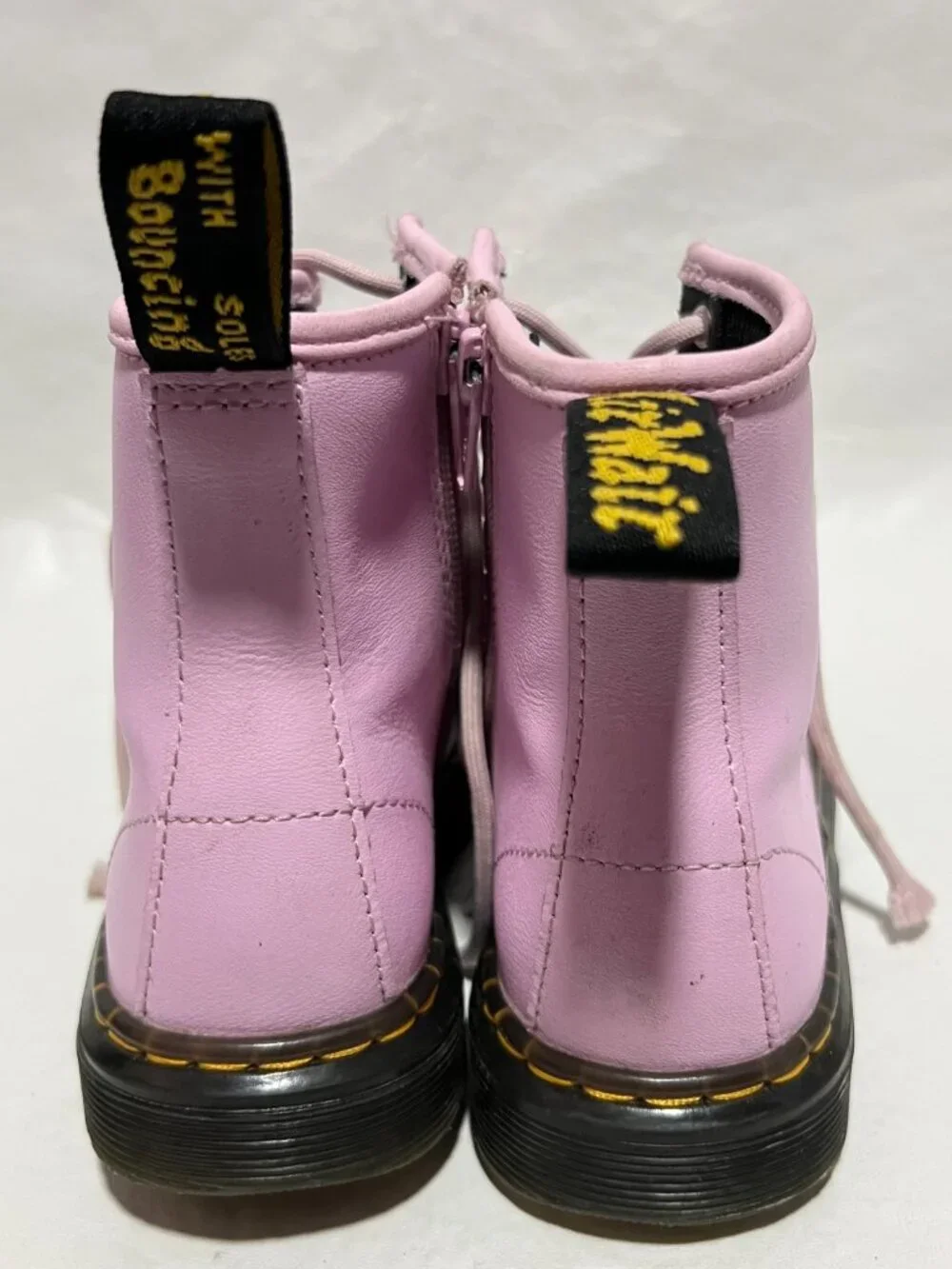 Dr Martens Boots Zavala J pastel pink leather kids size 1 combat zip up docs